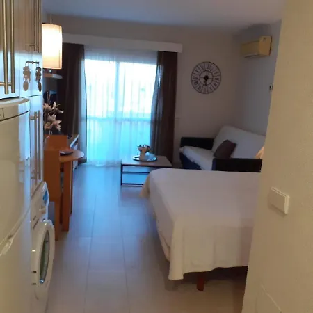 Benal Estudio Playa Apartamento